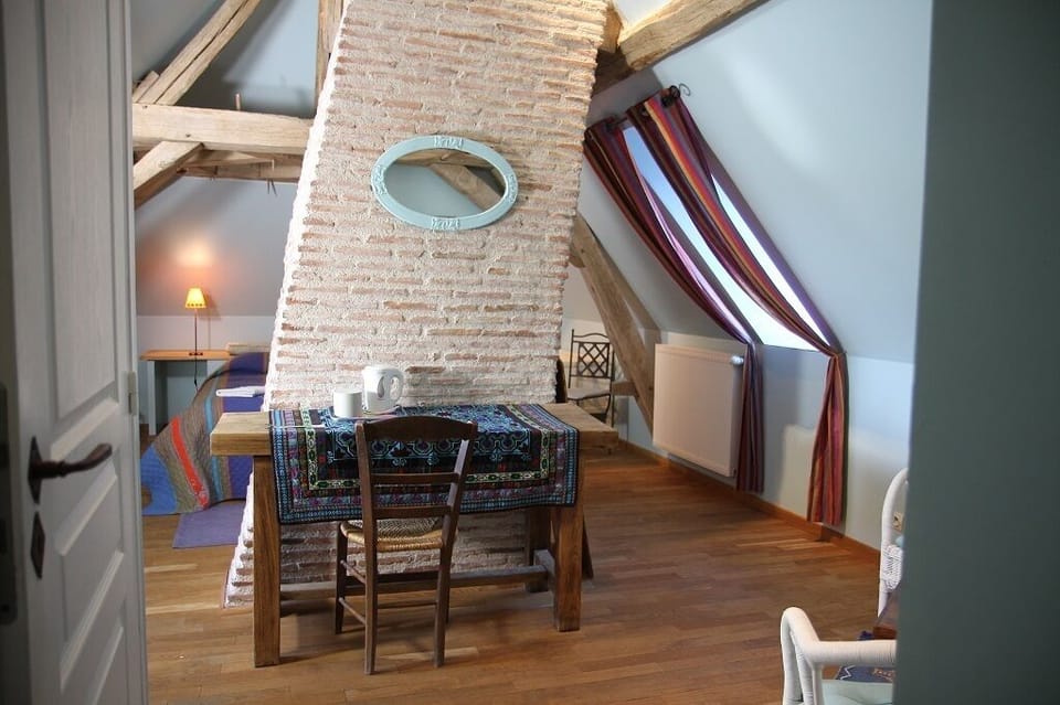 Comfort Suite, Ensuite, Garden View (Les Tilleuls) | Premium bedding, desk, free WiFi, bed sheets