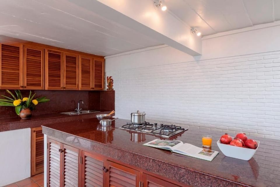 Private Villa with 1 Bedroom | Private kitchen | Full-size fridge, microwave, oven, stovetop