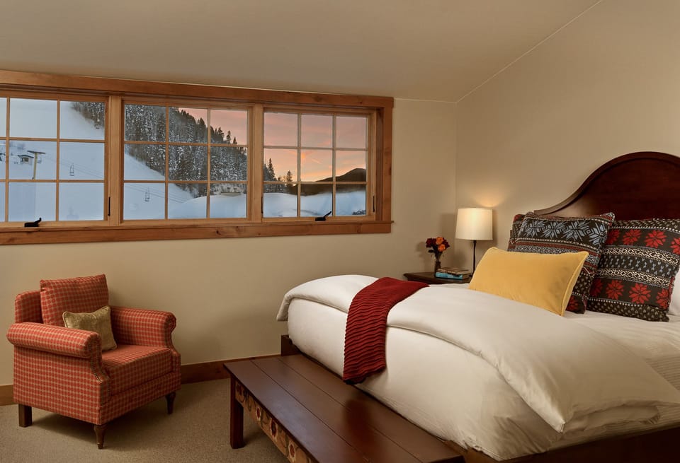 Suite, 1 Bedroom | Premium bedding, in-room safe, desk, WiFi (free)