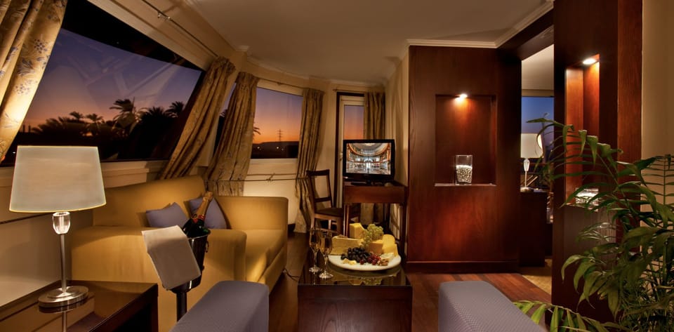 Presidential Suite, 1 Bedroom | Living room | Flat-screen TV