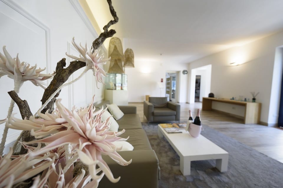 Lobby sitting area