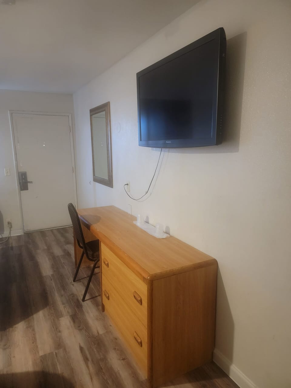 Double Room | Free WiFi, bed sheets
