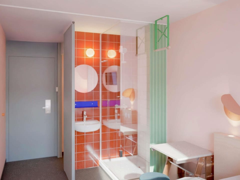 Triple Room, Multiple Beds | Desk, blackout drapes, soundproofing, free cribs/infant beds