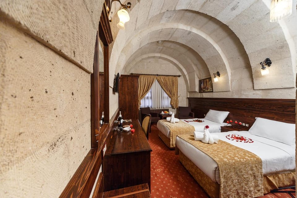 Premium bedding, minibar, in-room safe, laptop workspace