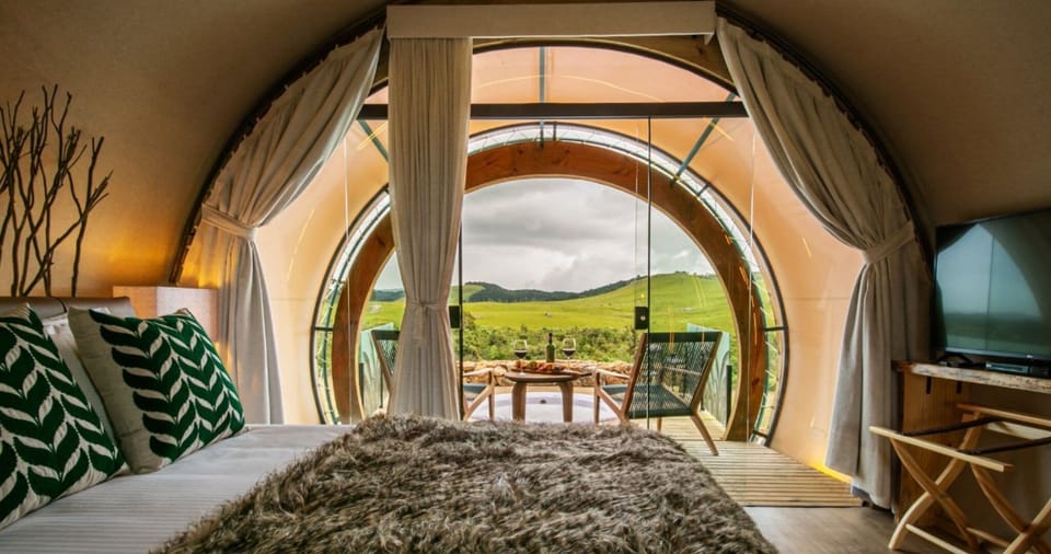 Superior Tent | Pillowtop beds, minibar (free items), in-room safe, WiFi (free)