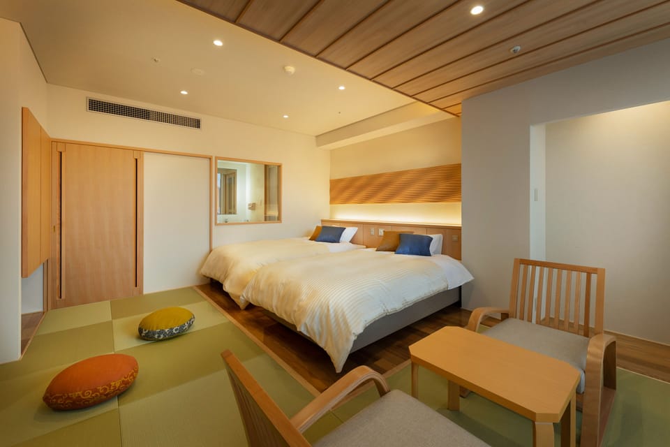 Superior Japanese-Style Room with Beds & Shower room, Non Smoking | In-room safe, WiFi (free), bed sheets