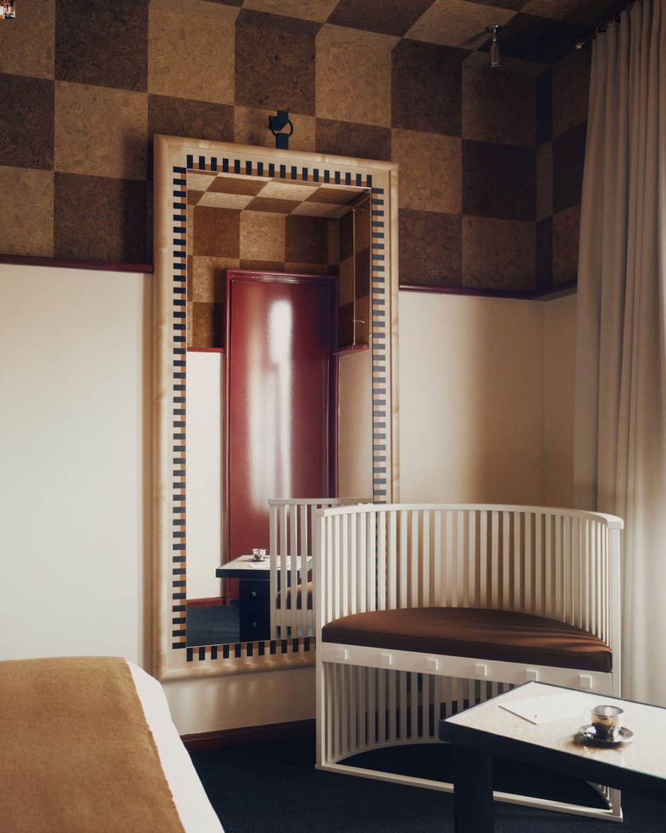 Superior Room with balcony | Desk, free WiFi, bed sheets