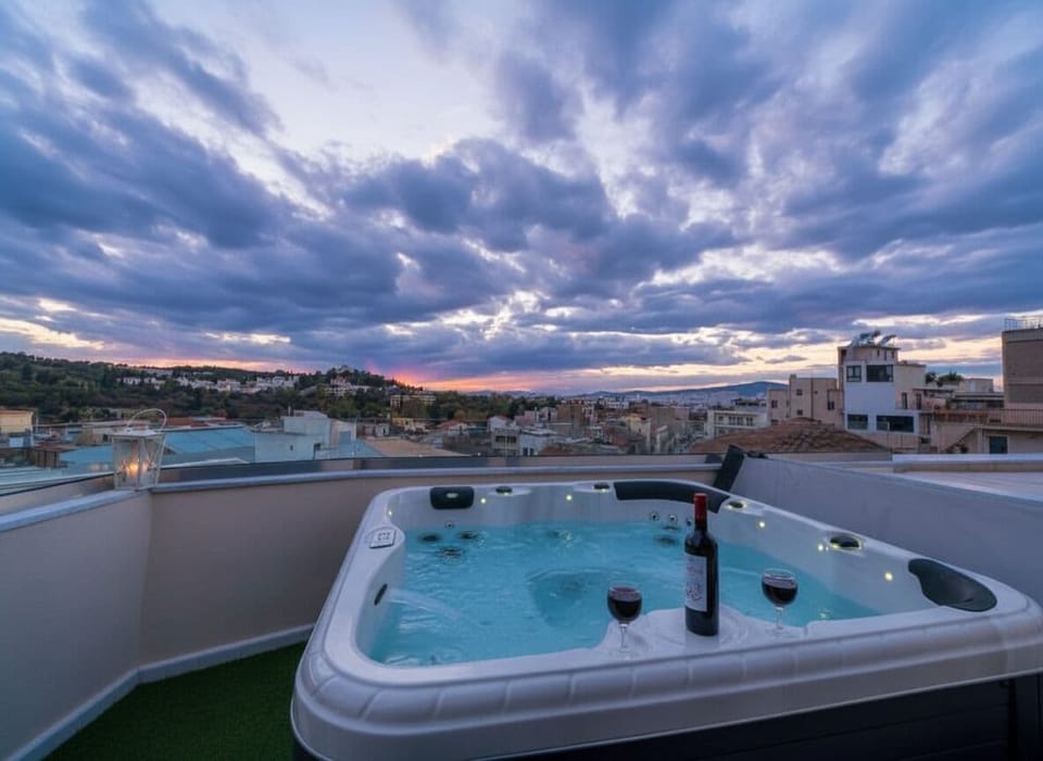 Lotus Center Inn Hotel in Athens