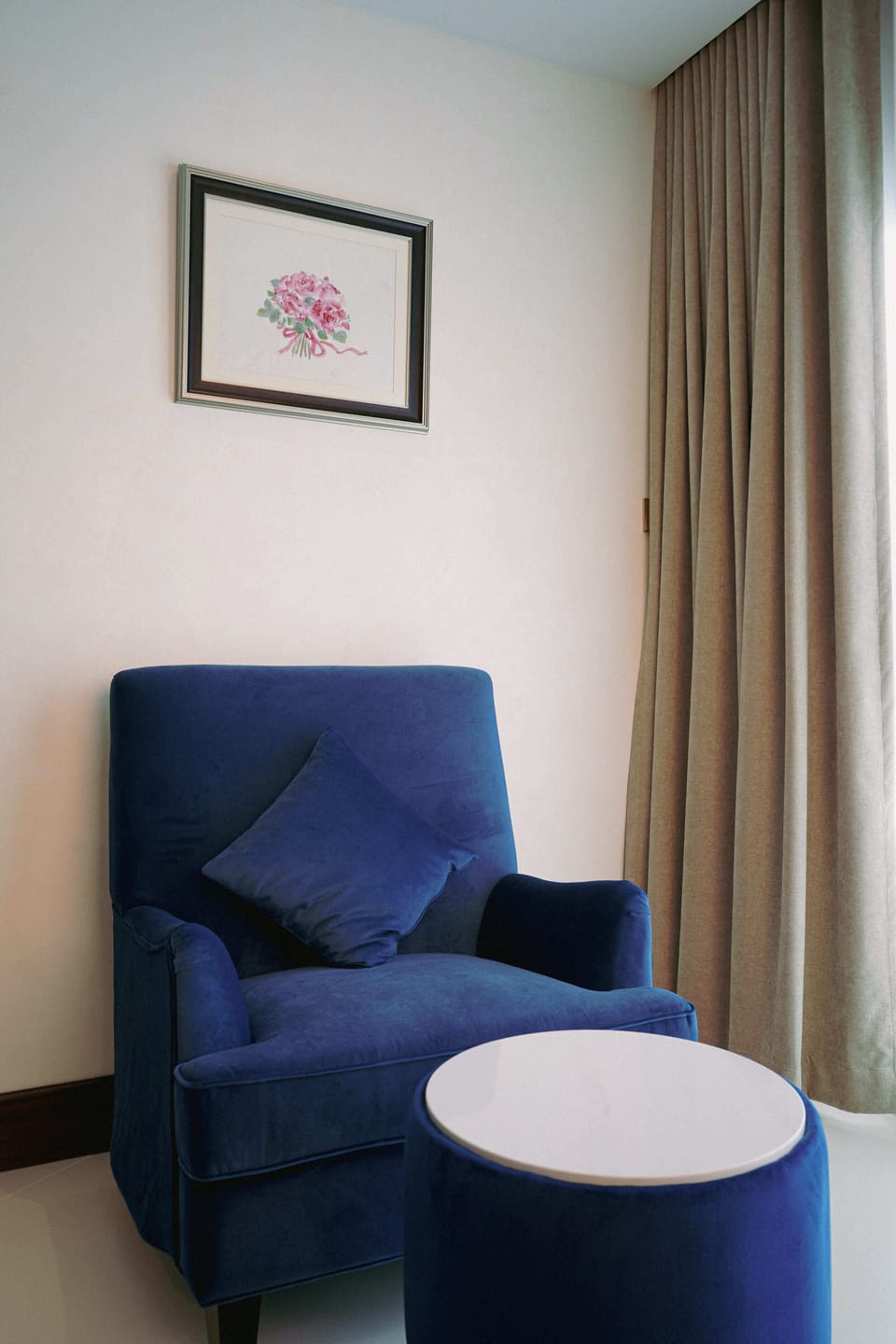 Superior Royal | Minibar, desk, laptop workspace, blackout drapes