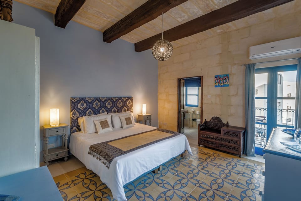 Double Room | Individually decorated, individually furnished, desk, laptop workspace