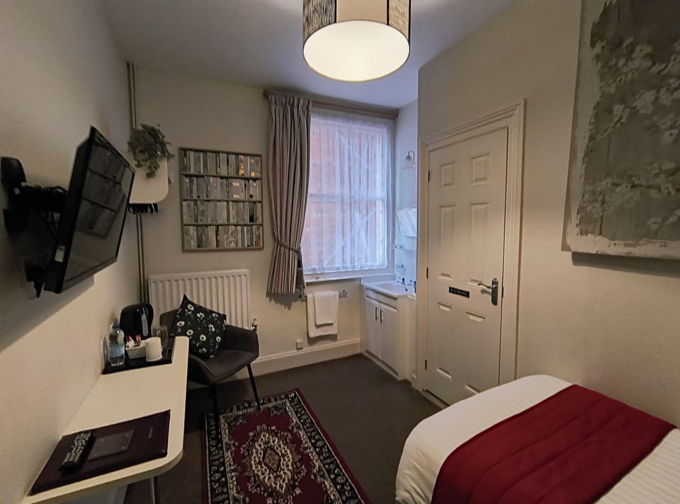 Single Room, Ground Floor (Room 1) | Desk, rollaway beds, free WiFi, bed sheets