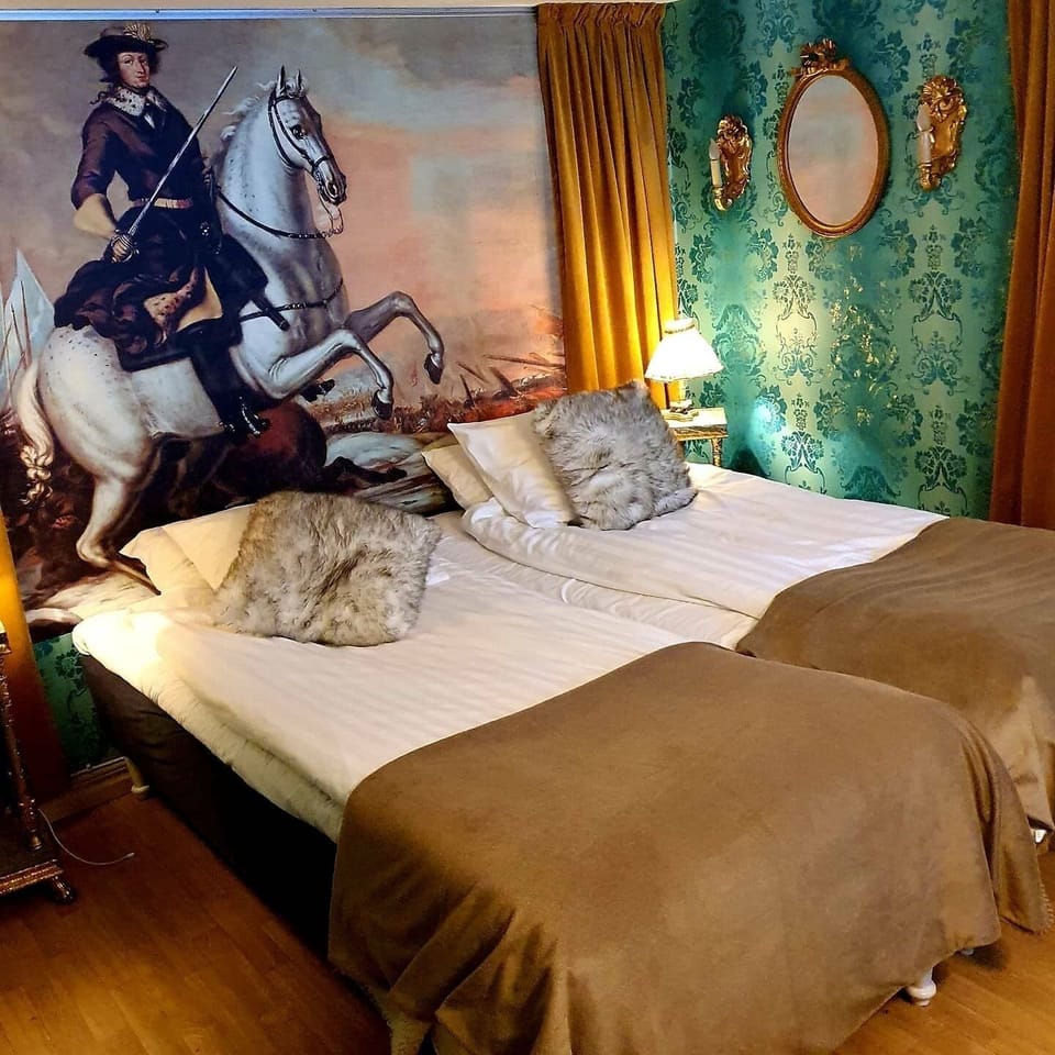 Deluxe Double Room | Blackout drapes, cribs (free), WiFi (free), individually decorated