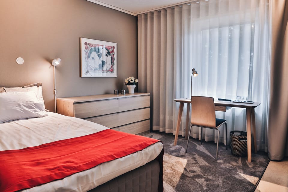 Standard Single Room | Desk, blackout drapes, WiFi (free), bed sheets