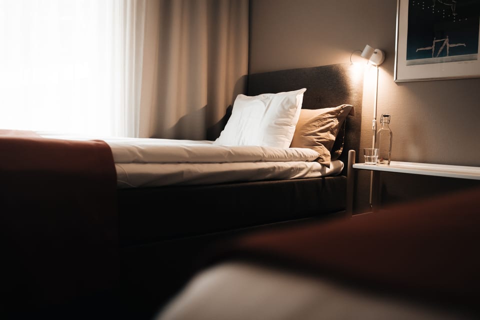 Standard Twin Room | Desk, blackout drapes, WiFi (free), bed sheets