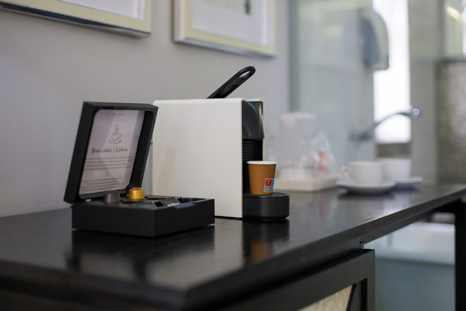 Down comforters, minibar, in-room safe, desk