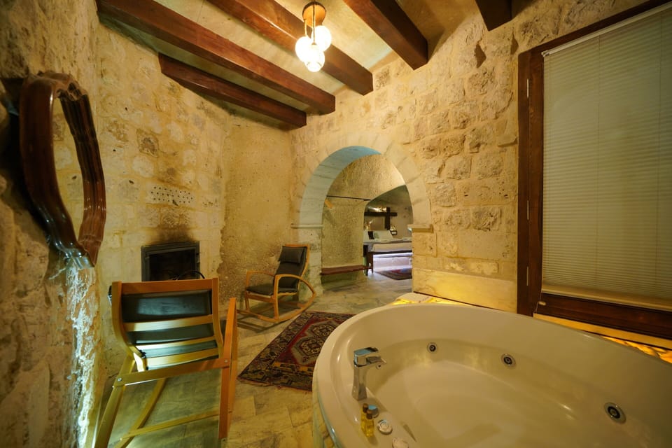 Sehzade Cave Suite | Egyptian cotton sheets, premium bedding, down comforters, desk