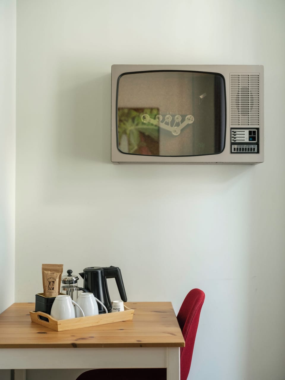 Premium Double or Twin Room, City View | Living area | 40-inch LCD TV with cable channels, TV