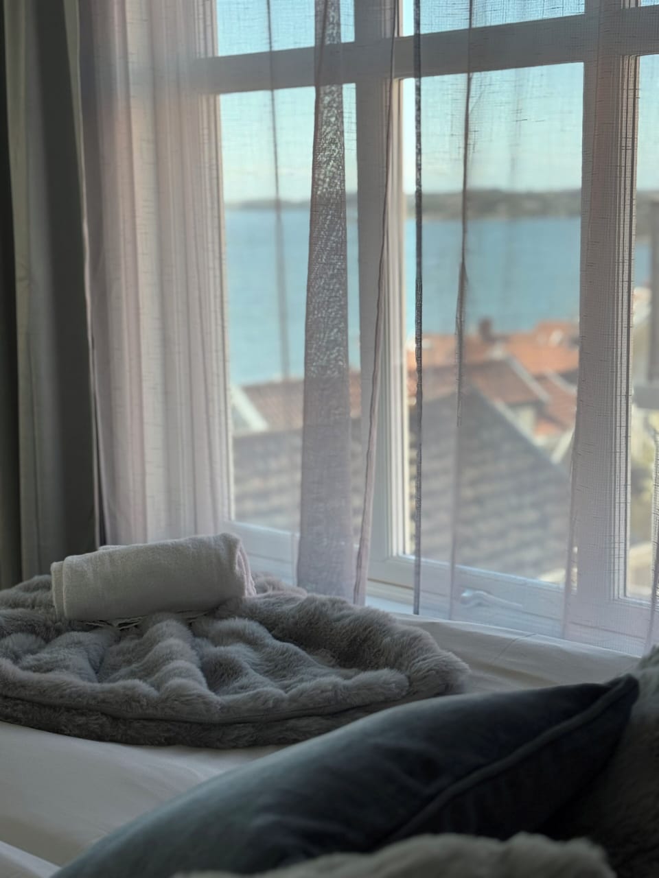 Family Room, 1 Bedroom, Private Bathroom (4) | Blackout drapes, WiFi (free), bed sheets