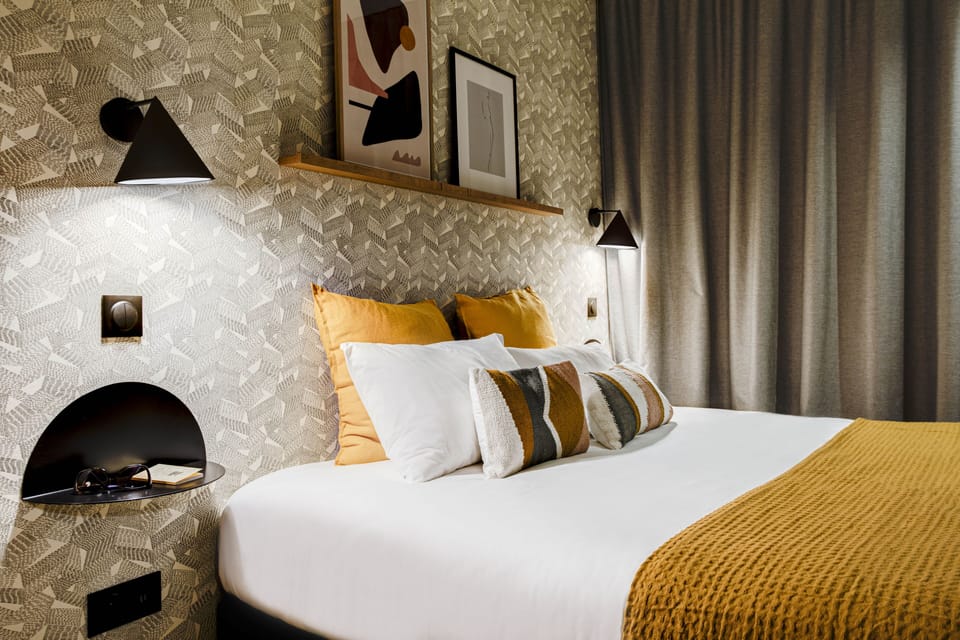 Comfort Double Room | Premium bedding, in-room safe, blackout drapes, iron/ironing board
