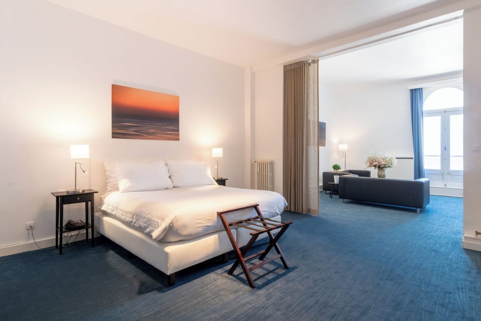 In-room safe, desk, iron/ironing board, free WiFi