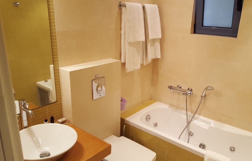 Sea Sight Hotel Bed and Breakfast in Decentralized Administration of Attica