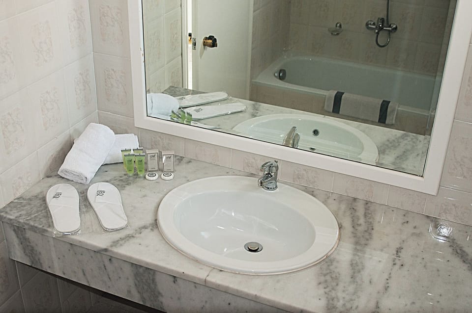 Free toiletries, hair dryer, towels