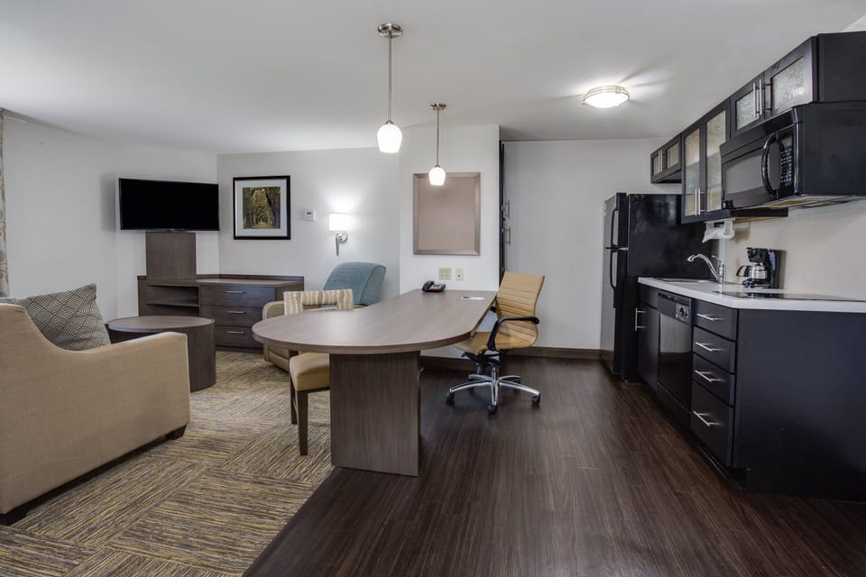 Room, 1 Bedroom | Room amenity