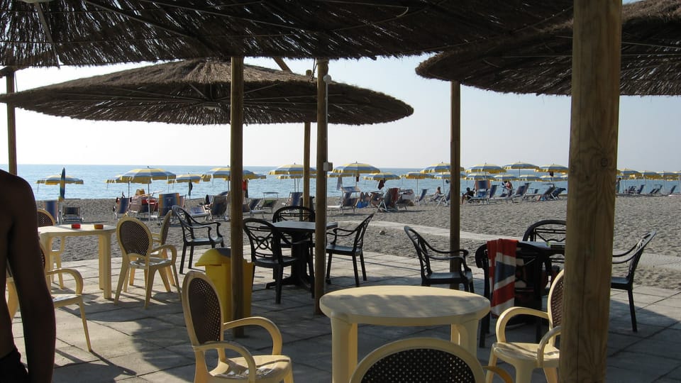 Private beach, free beach cabanas, sun loungers, beach umbrellas