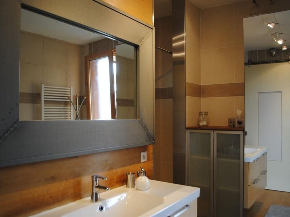 Standard Double Room, Private Bathroom | Bathroom