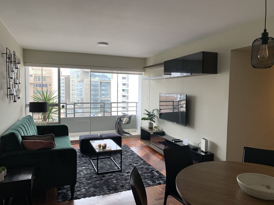 Business Apartment, 4 Bedrooms | 3 bedrooms, in-room safe, iron/ironing board, WiFi (free)