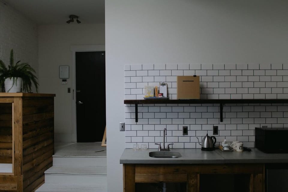Tallinn | Private kitchenette | Fridge, microwave, coffee/tea maker, electric kettle