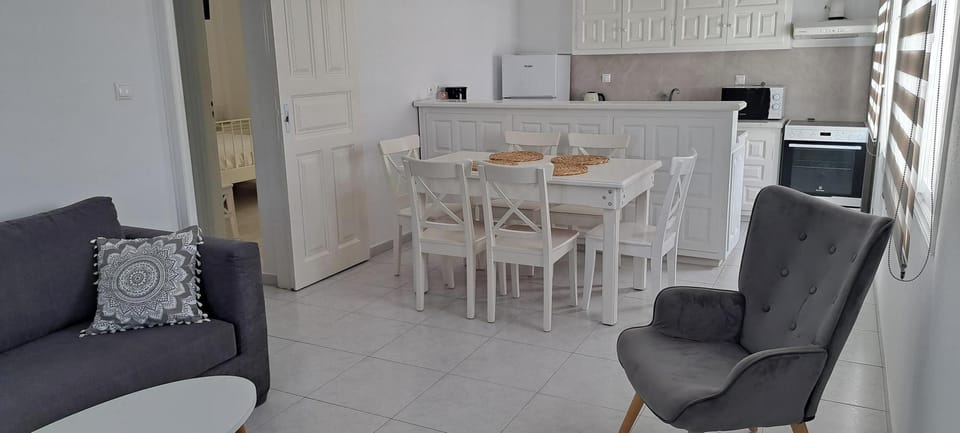 Villa, 2 Bedrooms, Jetted Tub, Sea View | Living area | Flat-screen TV