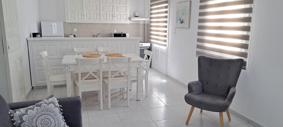 Villa, 2 Bedrooms, Jetted Tub, Sea View | Living area | Flat-screen TV