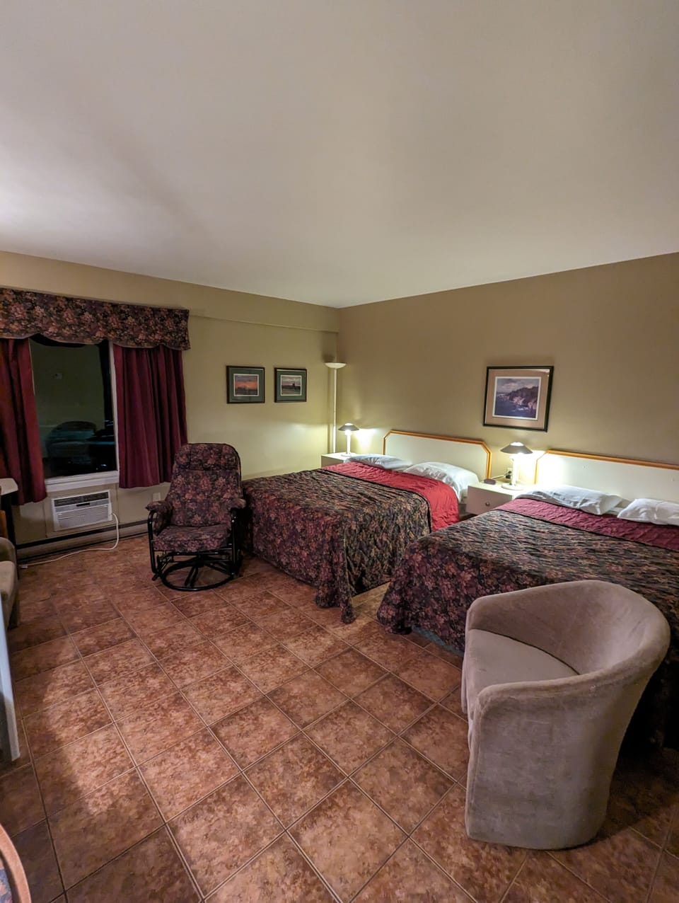 Standard Room, Multiple Beds | Desk, laptop workspace, blackout drapes, iron/ironing board
