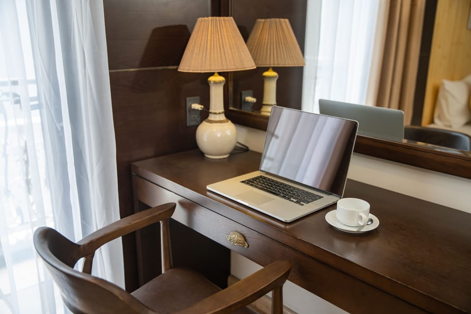 Pillowtop beds, minibar, in-room safe, desk