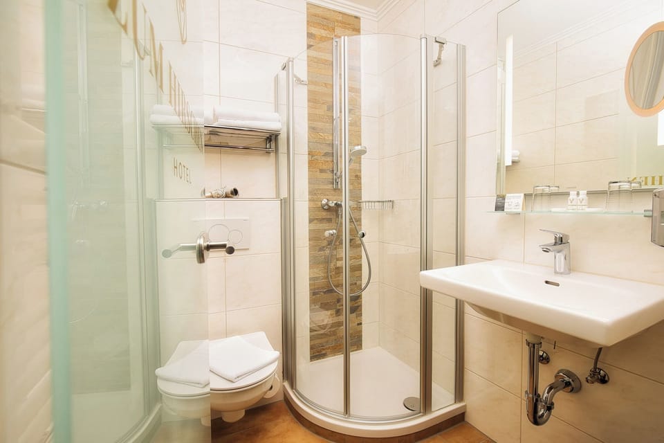 Free toiletries, hair dryer, bathrobes, towels