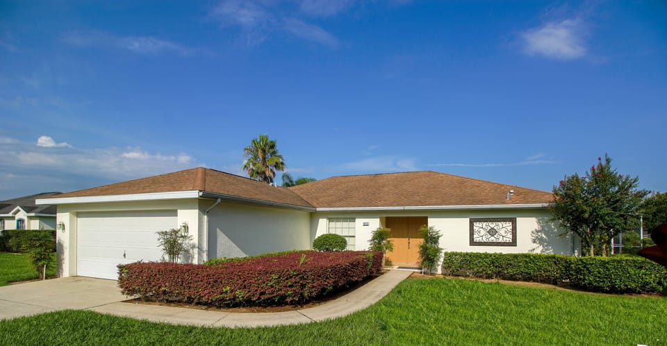 House, 2 Bedrooms | Exterior