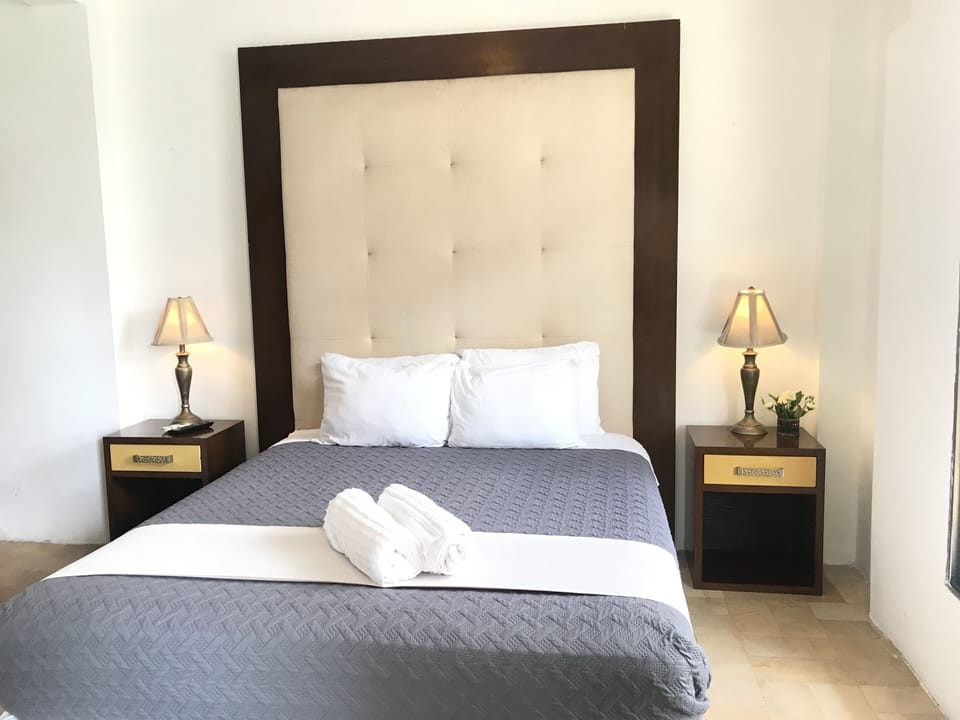 1 bedroom, minibar, in-room safe, desk