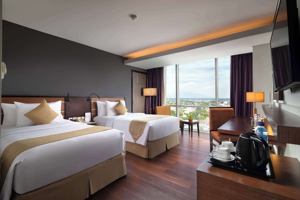 Premium bedding, minibar, in-room safe, desk