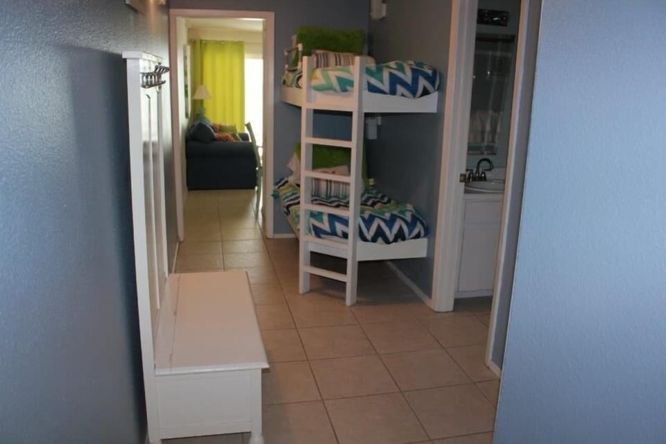 Condo, 1 Bedroom, Balcony, Beachfront (52) | Extra beds