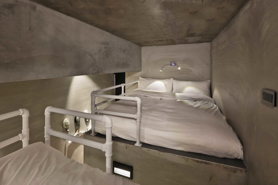 Standard Triple Room | Down comforters, individually decorated, individually furnished, desk