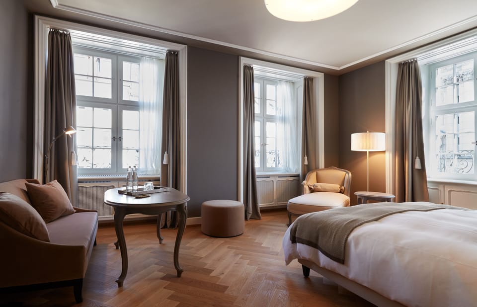 Suite | Egyptian cotton sheets, premium bedding, minibar, in-room safe