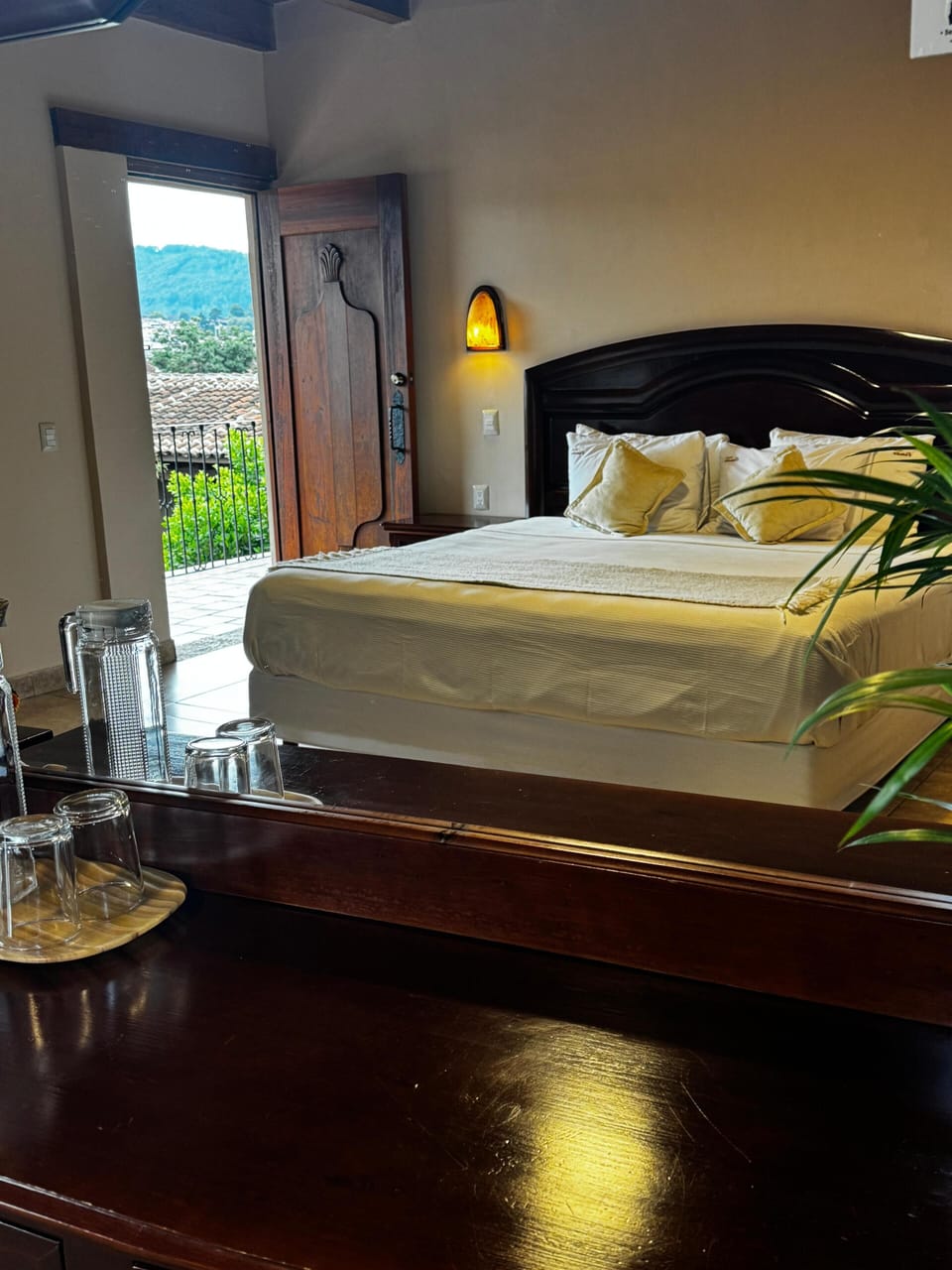 Egyptian cotton sheets, premium bedding, down comforters, in-room safe