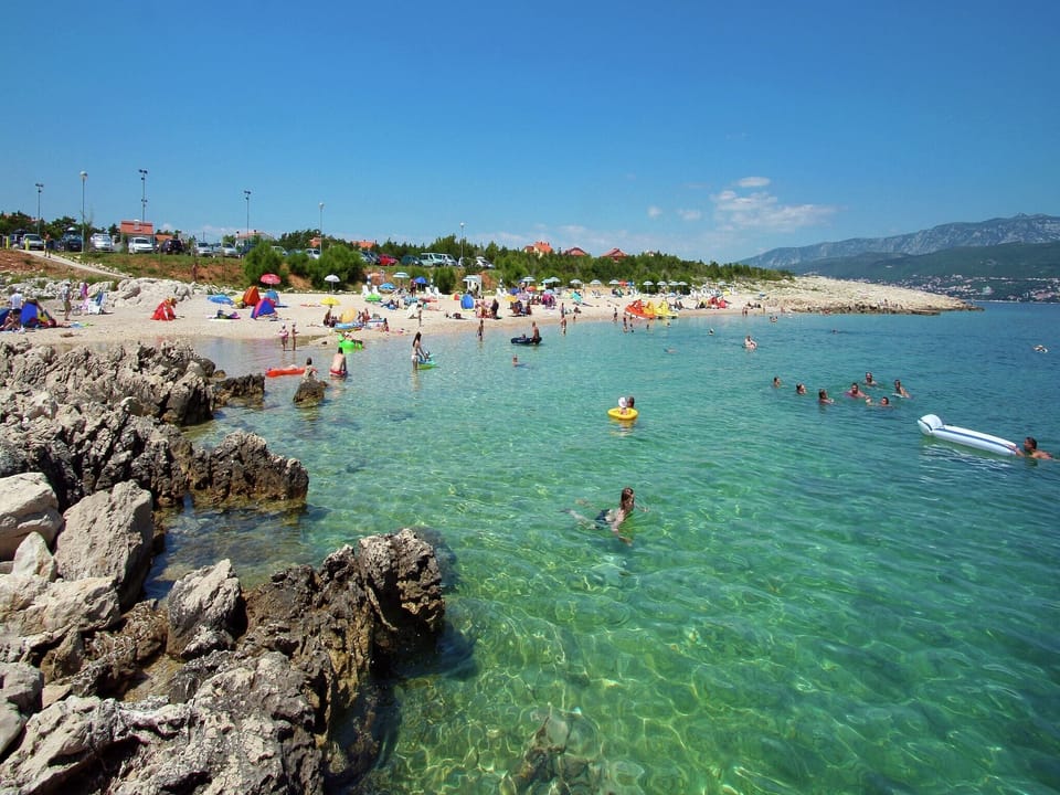 Surroundings [summer] (1-5 km)