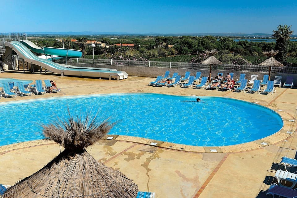 Holiday Home Swimming Pool