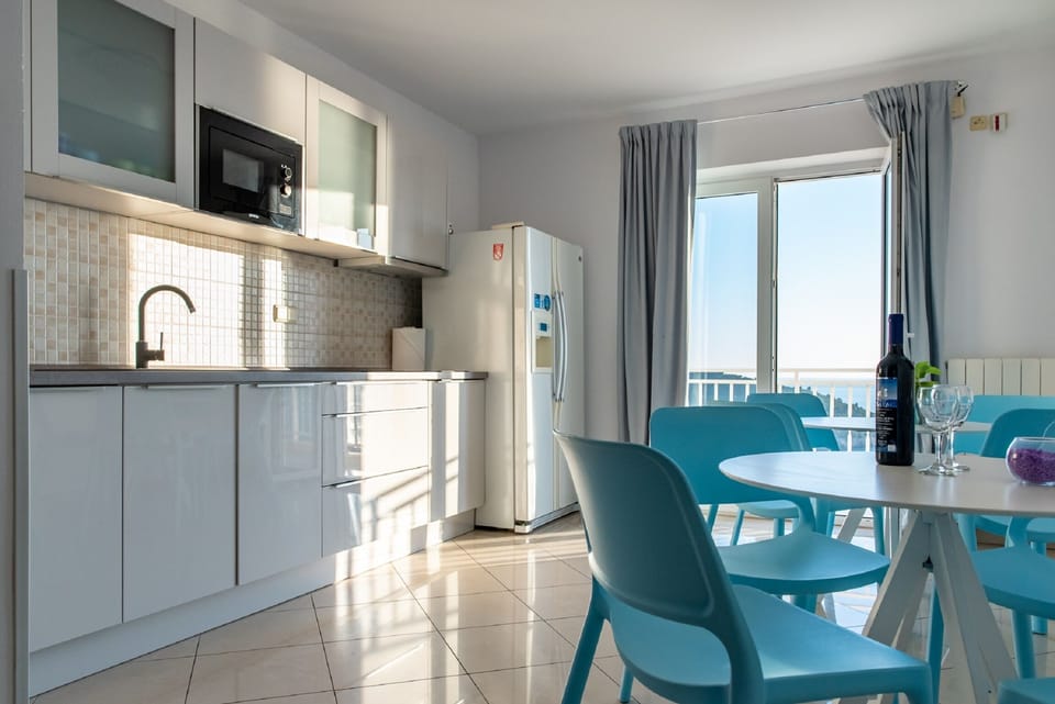 Shared kitchen facilities