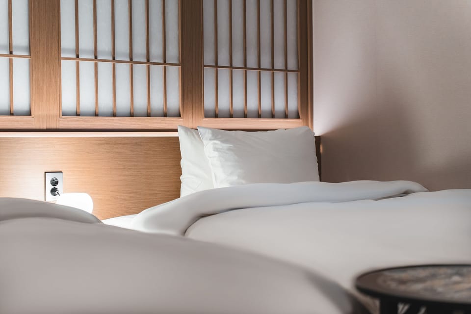 Family Twin | Premium bedding, down comforters, Select Comfort beds, soundproofing