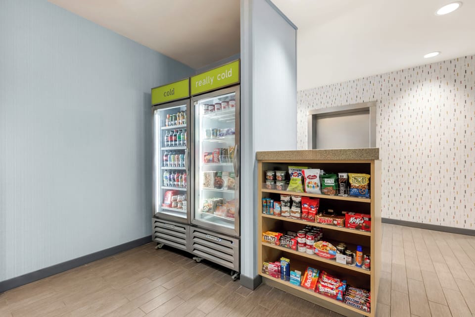 Snack bar