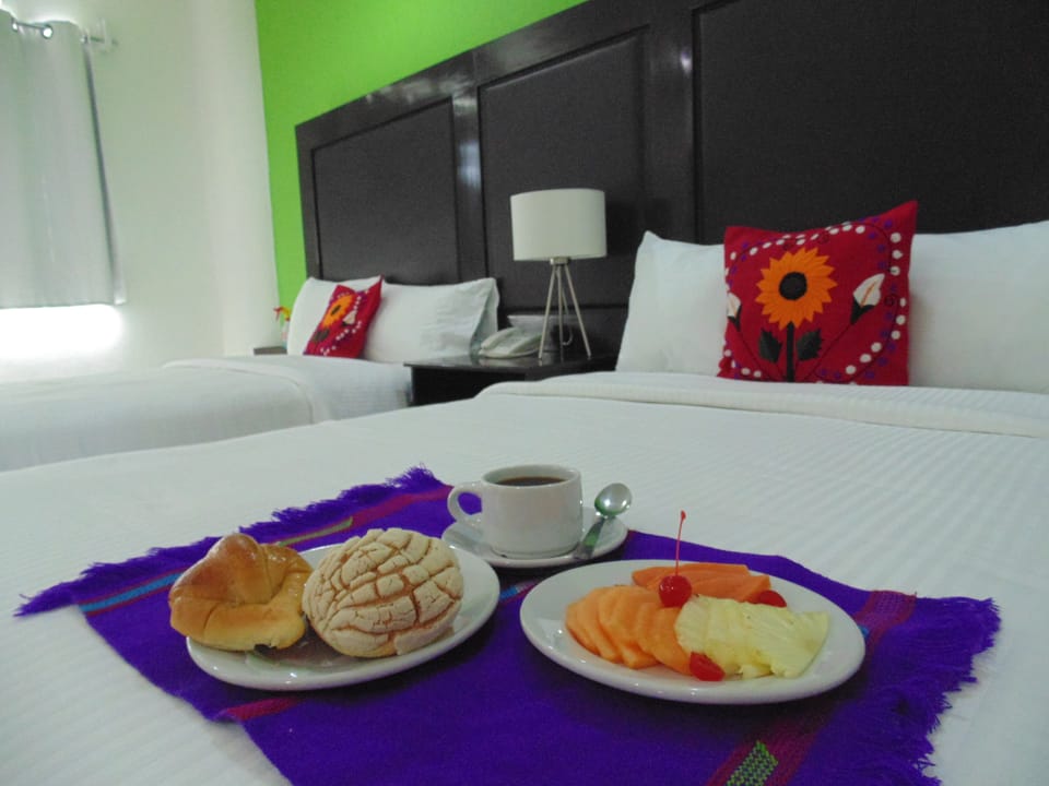 Standard Room, 2 Double Beds | Room amenity