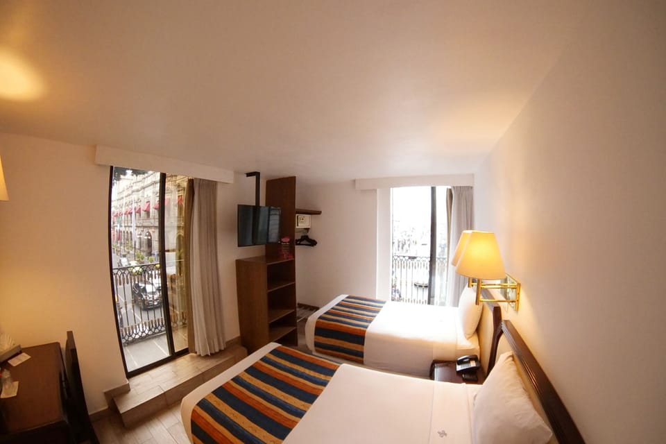 Premium bedding, in-room safe, desk, soundproofing